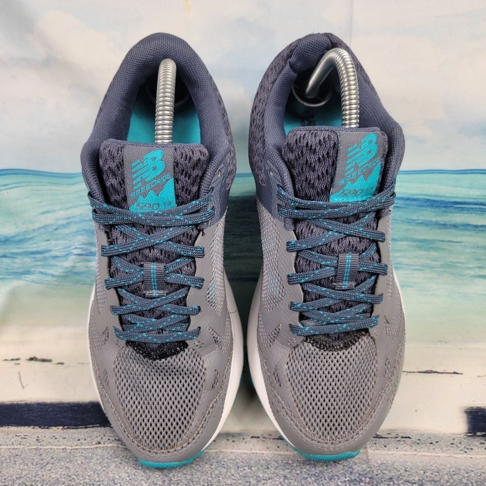 New Balance 590 V3 speed ride all terrain shoe Womens 7 - Picture 2 of 9